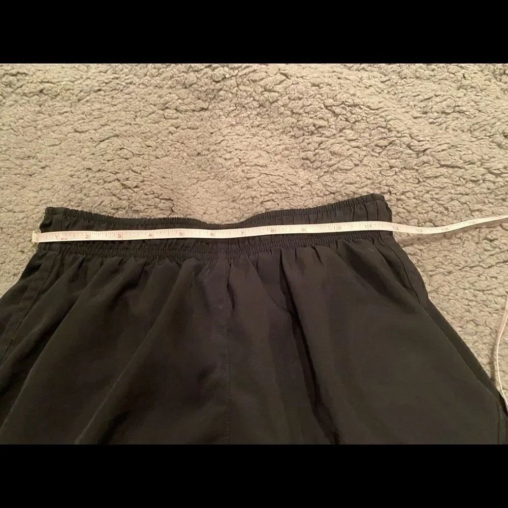 Nike Black Running/Athletic Shorts Sz Small
